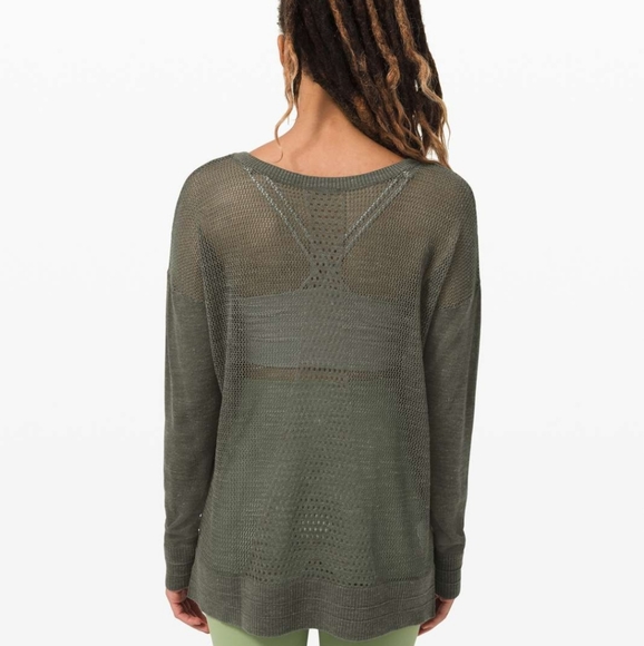 Lululemon sweater *linen*